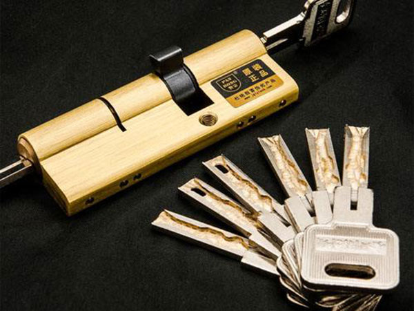 欒城區(qū)配汽車鑰匙（開鎖24小時(shí)電話）