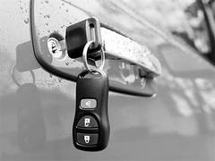 長春配汽車鑰匙價(jià)格